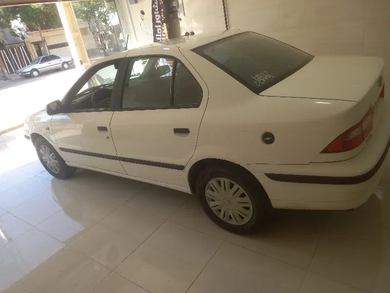 مغازه فروشی
