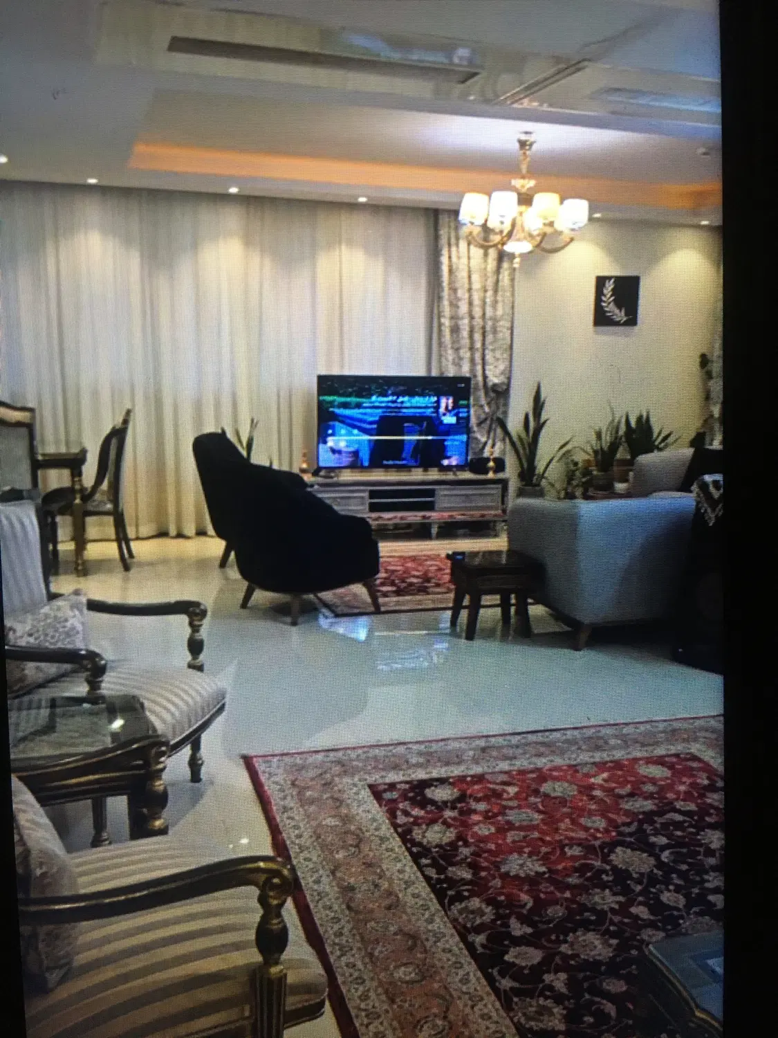 آپارتمان ۱۹۰ متر فول مشاعلت جهت اجاره