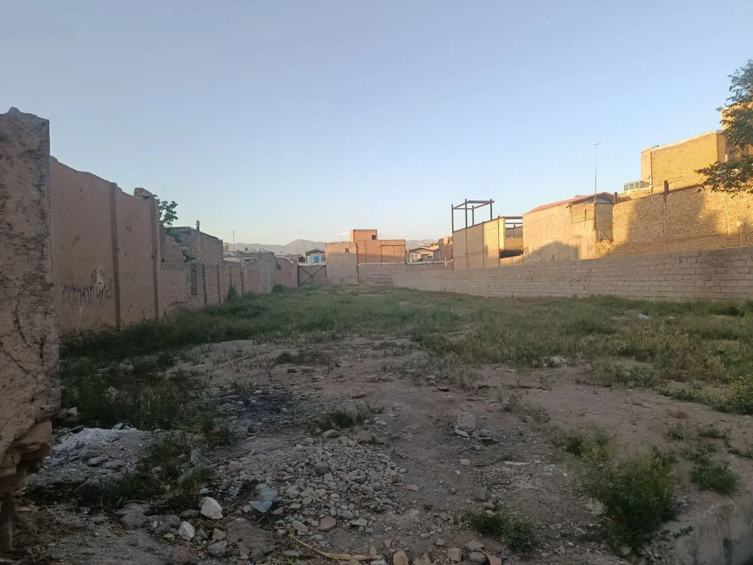 زمین بعد حریم