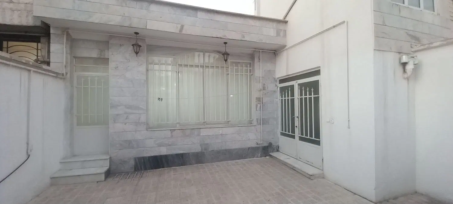 اجاره ویلایی ۱۳۰متری میدان رسالت الهی