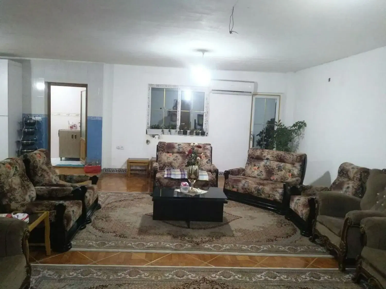 اجاره و فروش آپارتمان ۱۶۰ متری