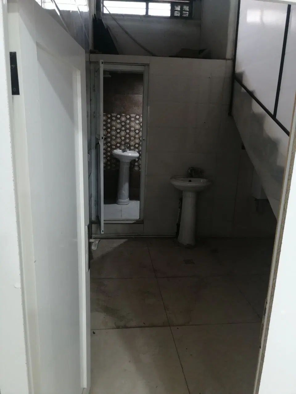 تجاری حاشیه بلوارجانبازان
