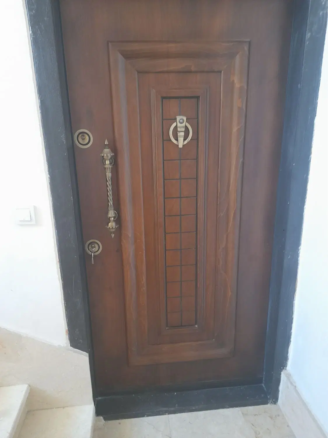 ۱۰۰ متری دوخواب نوساز جا پارک عالی