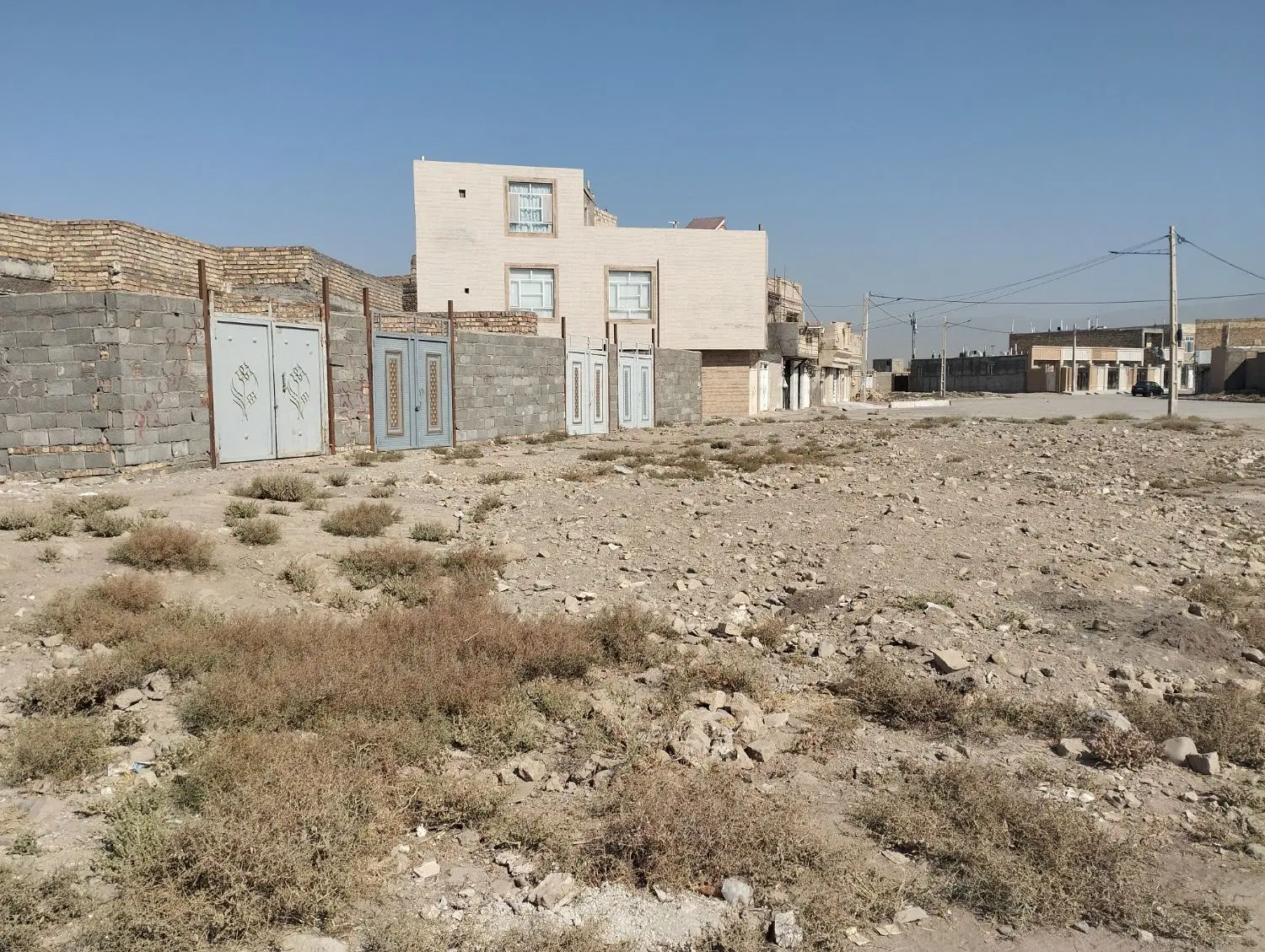 خانه ۱۴۵متری و ۱۳۰متری