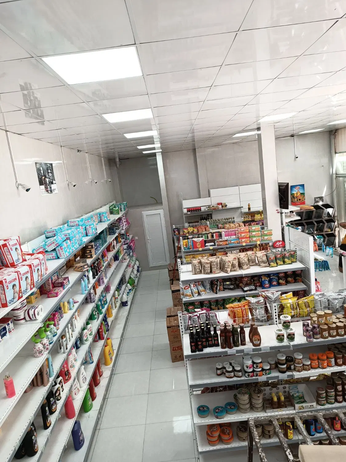 اجاره ملک تجاری با بهترین موقعیت و امکانات