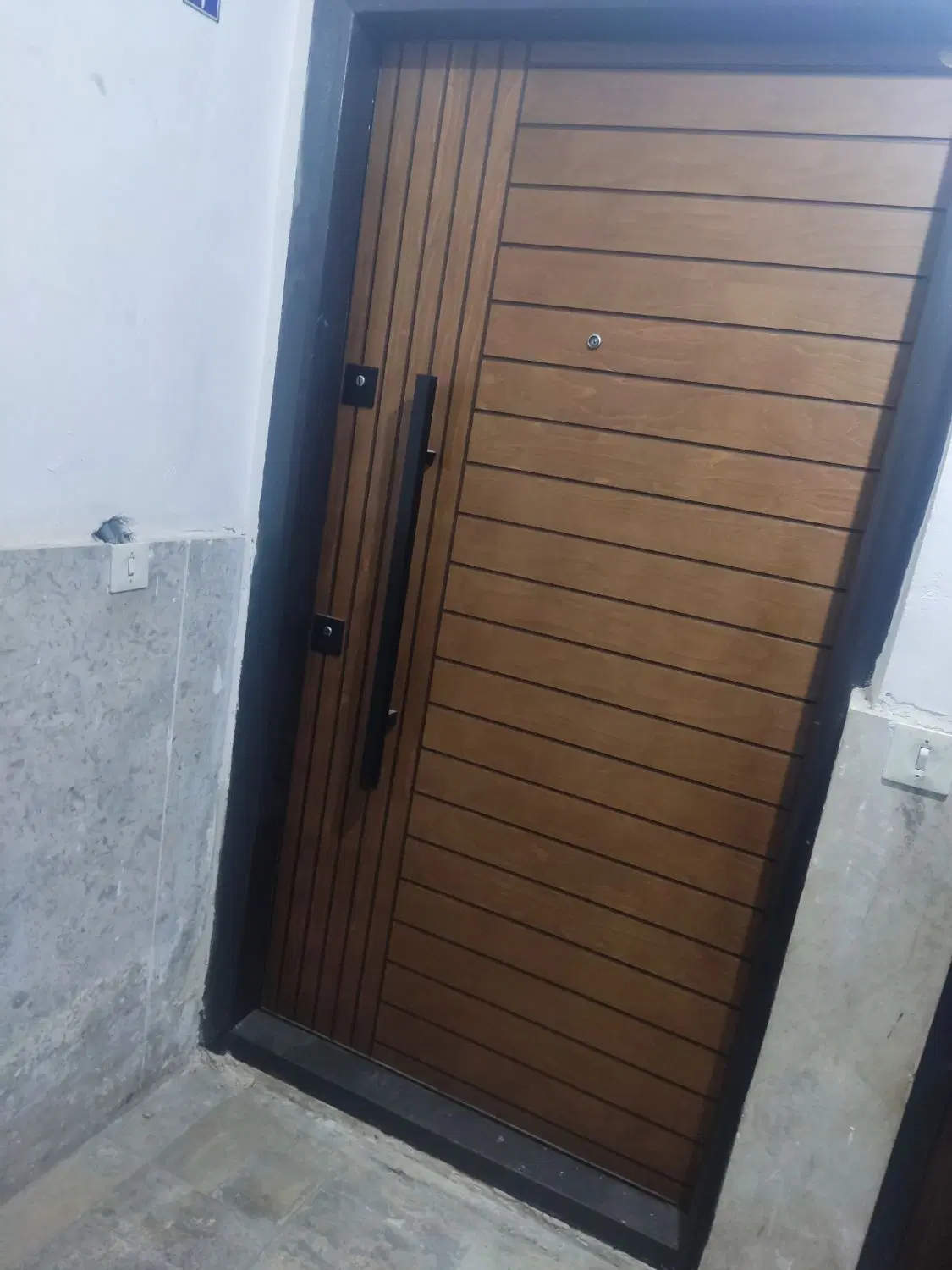 آپارتمان ۹۰ متری