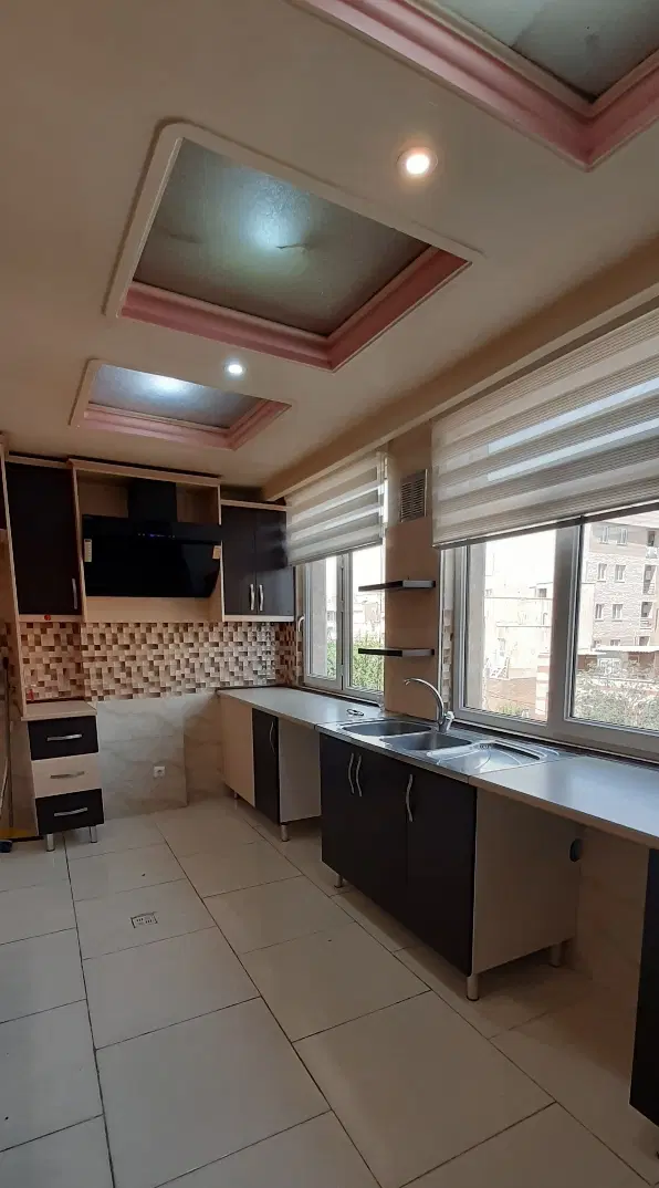 اجاره یک واحد آپارتمان ۸۵ متری محدوده صفا