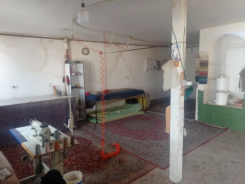کارگاهی ومسکونی