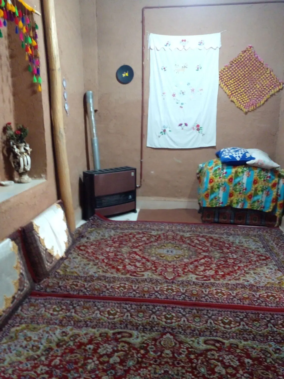 اجاره اتاق بوم گردی بوژآباد