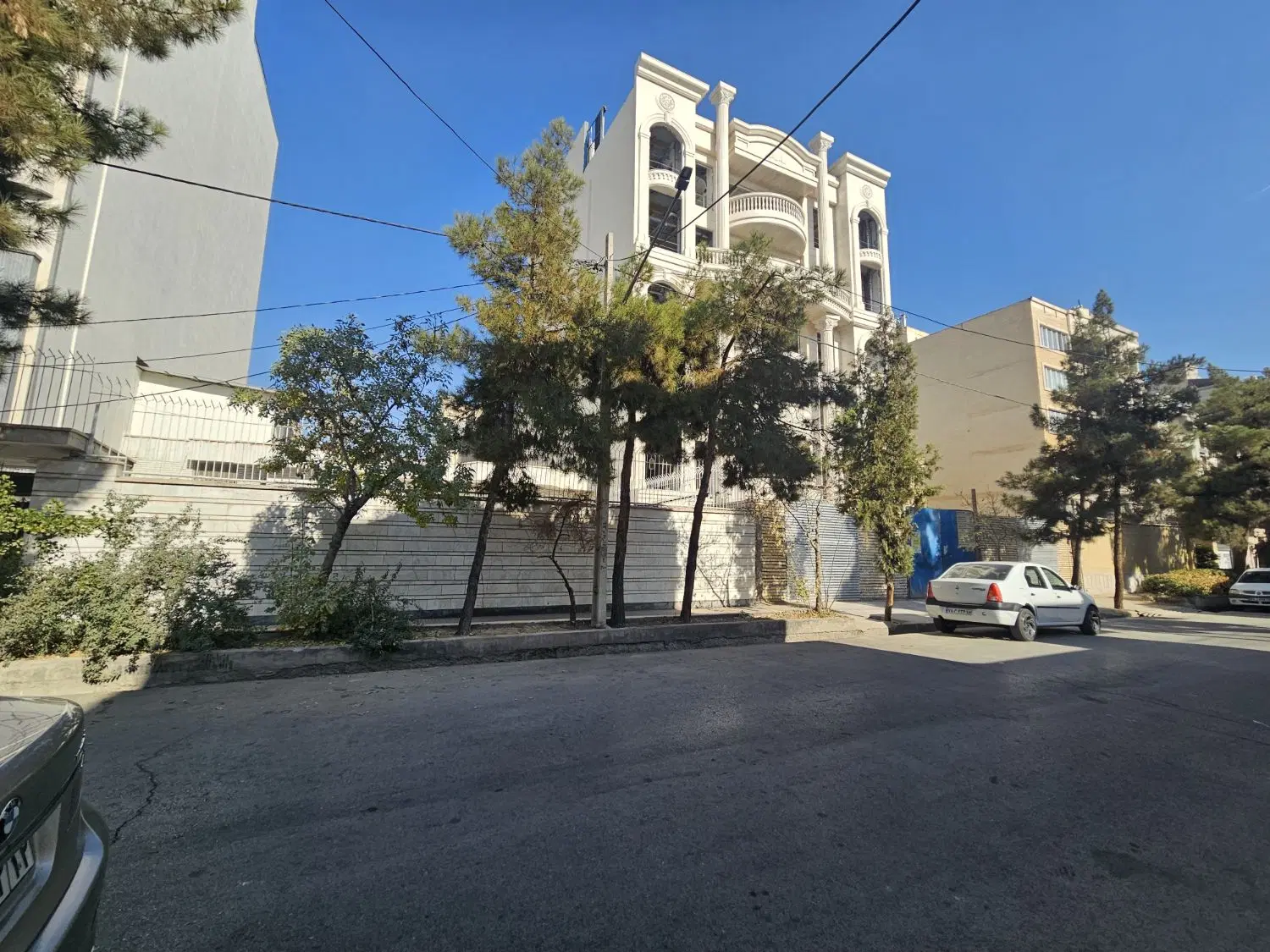 ۳۰۰ متر زمین جنوبی  در موسوی قوچانی