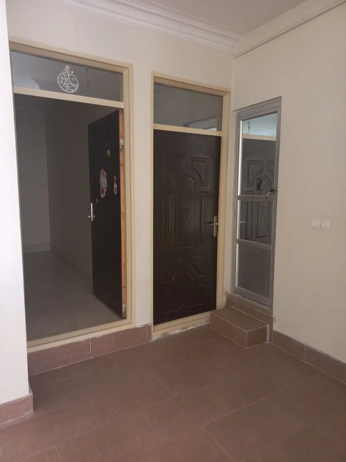 اجاره آپارتمان  ۱۲۰ متری طبقه  بالا  نوساز  شیک