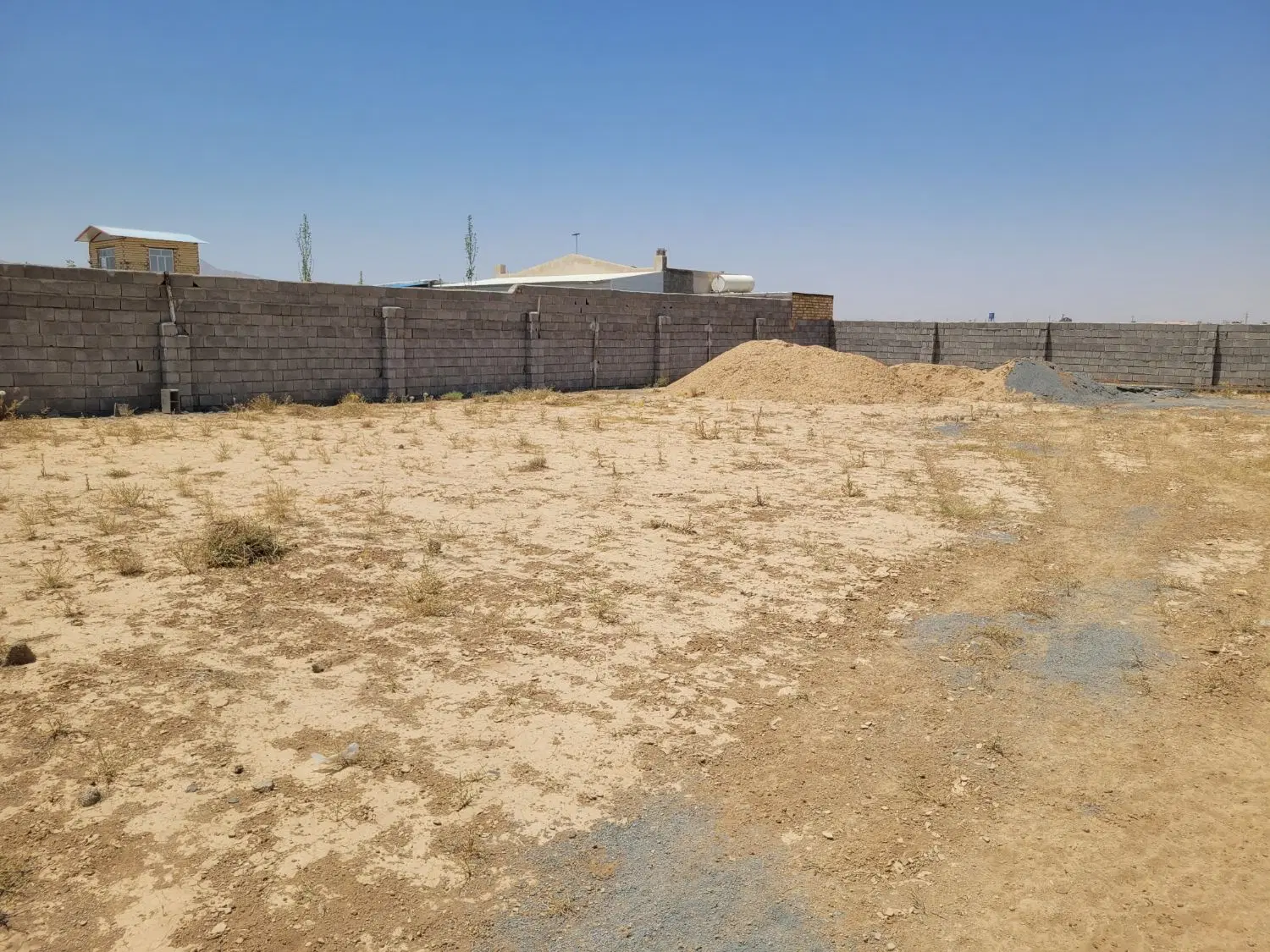 زمین مناسب باغ