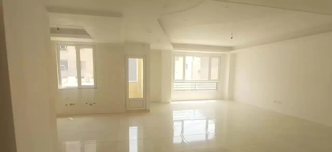واحد ۱۳۵متری