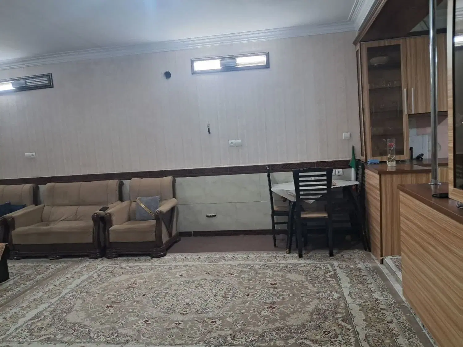 یک واحد همکف تمیز