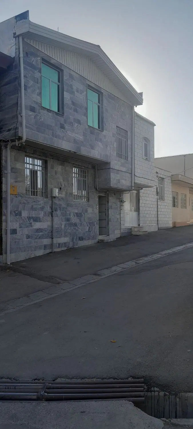 خانه ویلایی طبقه بالا