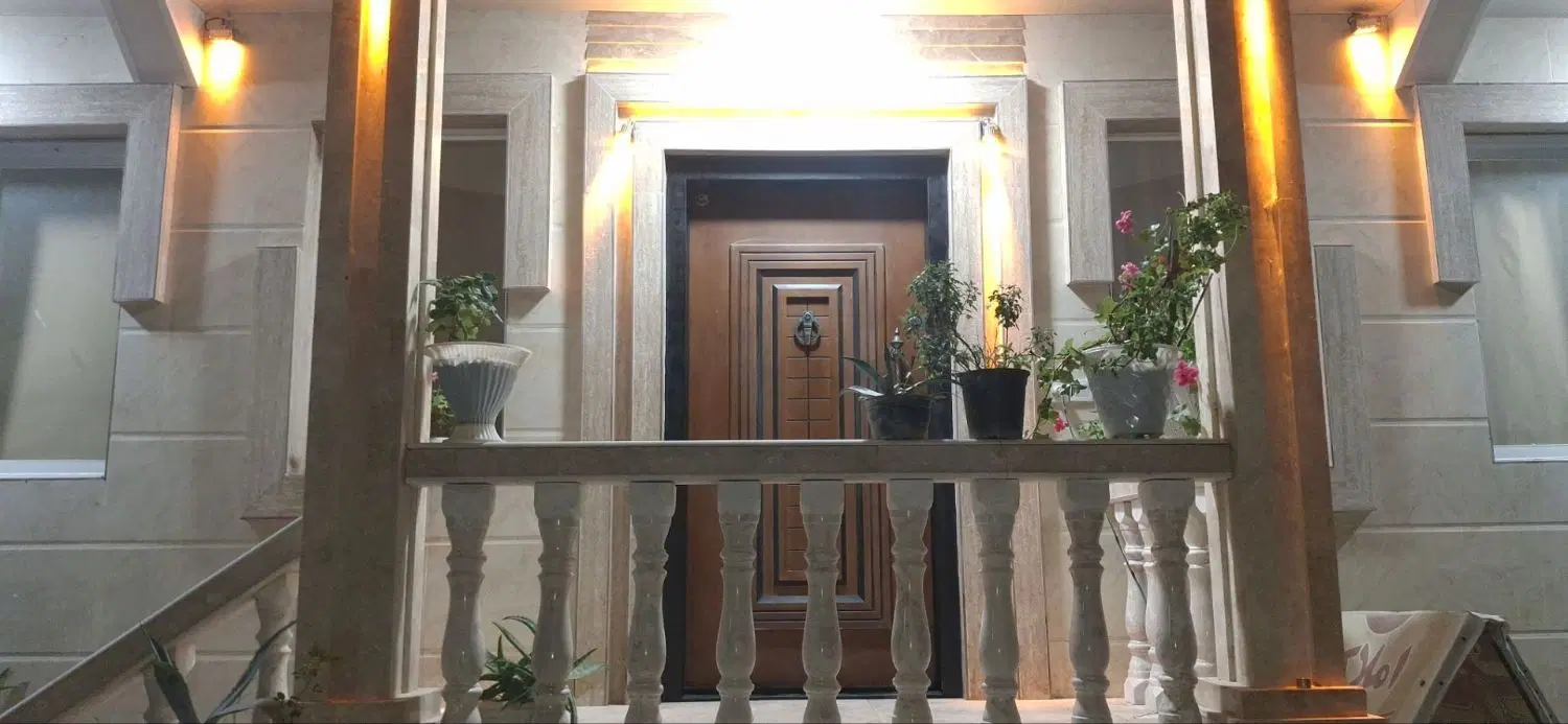 اجاره سالانه ویلا دربست تمیز با بهترین لوکیشن