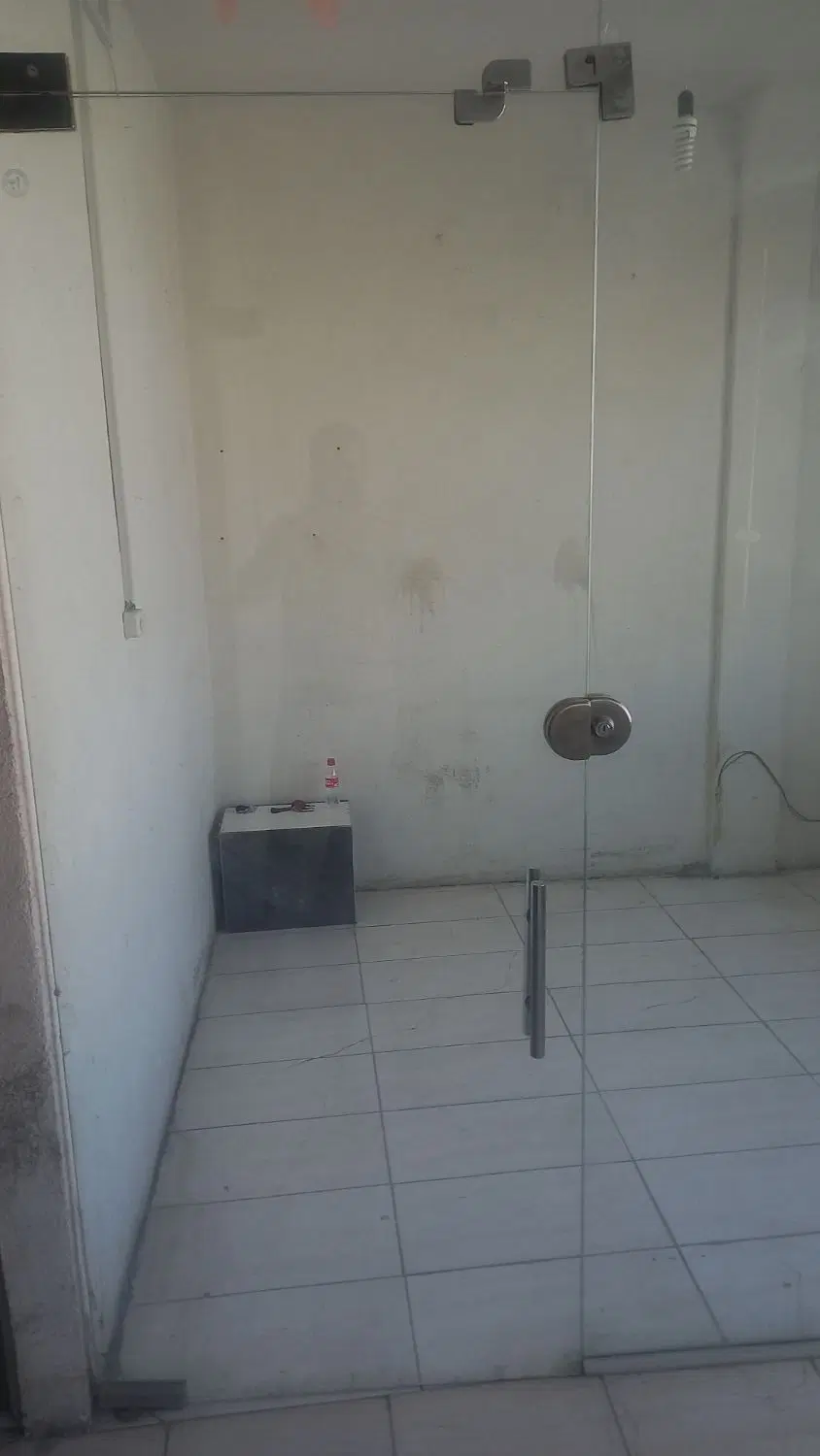 مغازه در آبادانی و مسکن پاساژ پاسارگاد