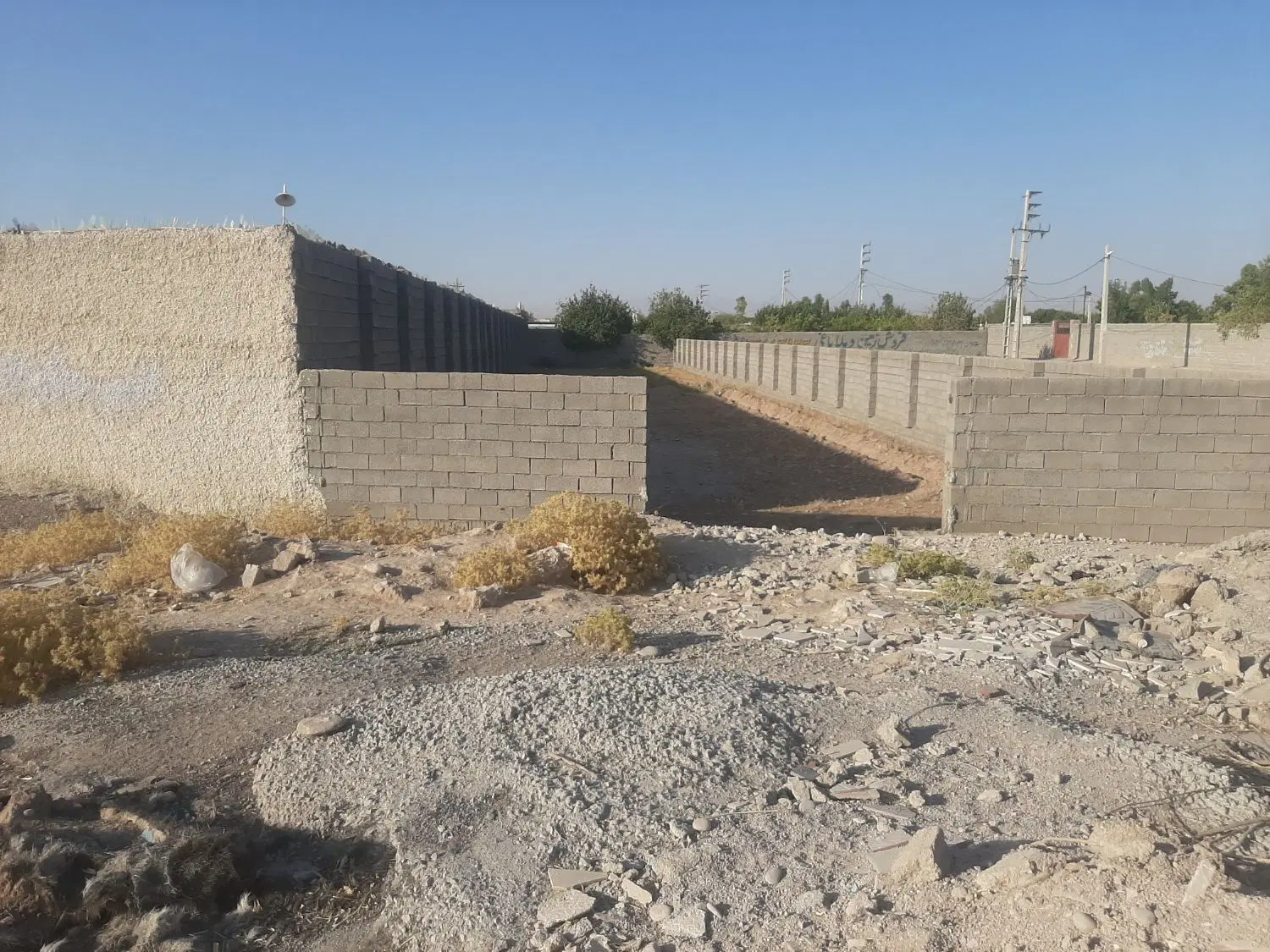 زمین ب متراژ ۸۴۵ متر اسکندراباد