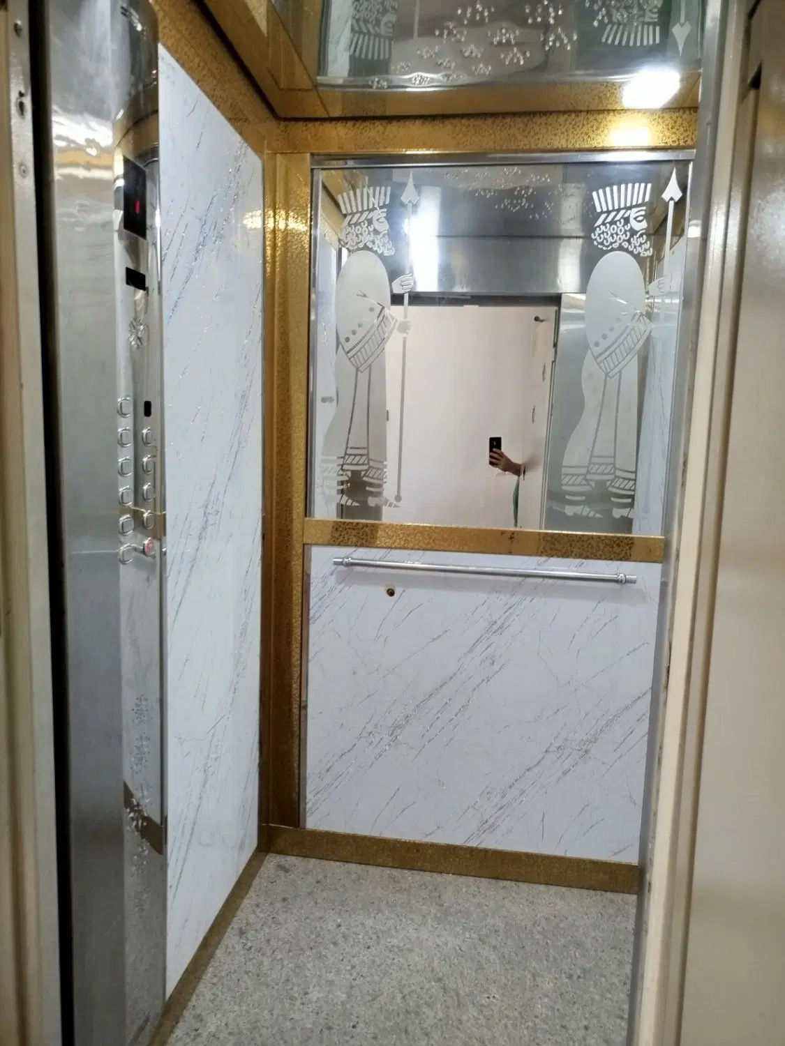 یک واحد آپارتمان در شهرک سینا