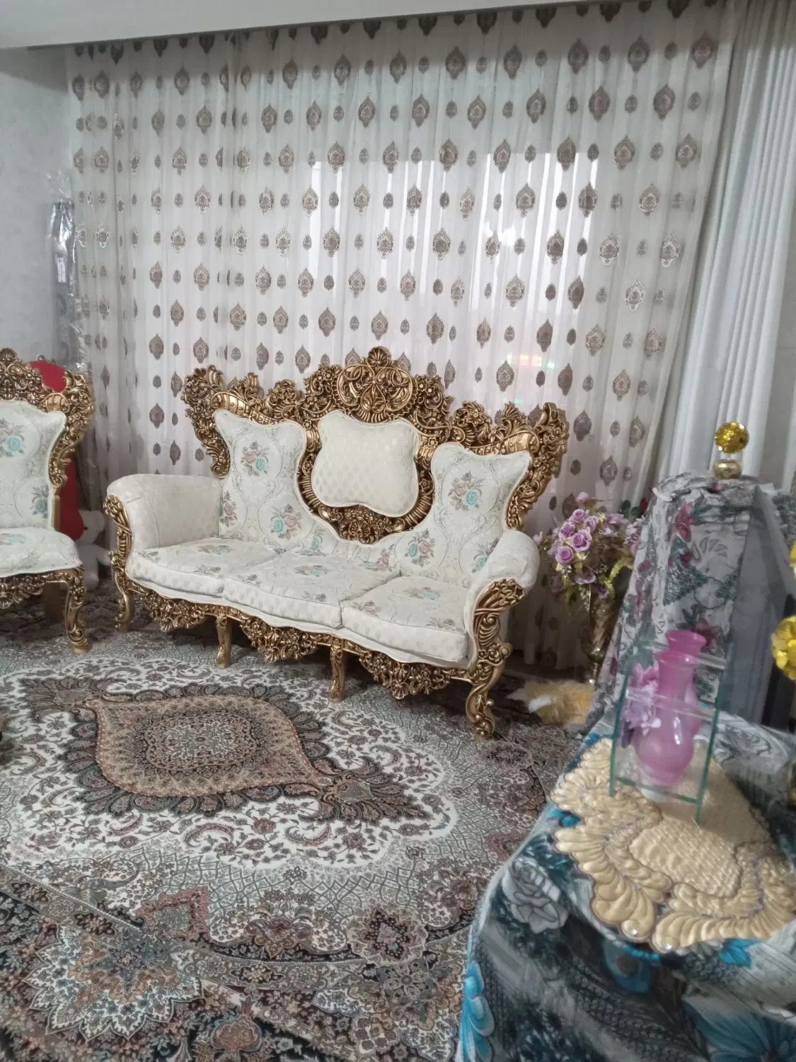 واحد ۷۵ متری در اندیشه
