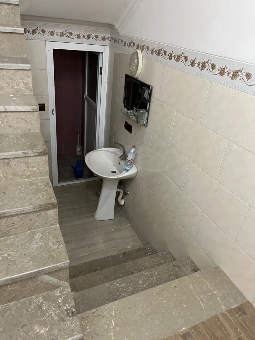 منزل اکرمیه ۱۳۰ متری دو خواب
