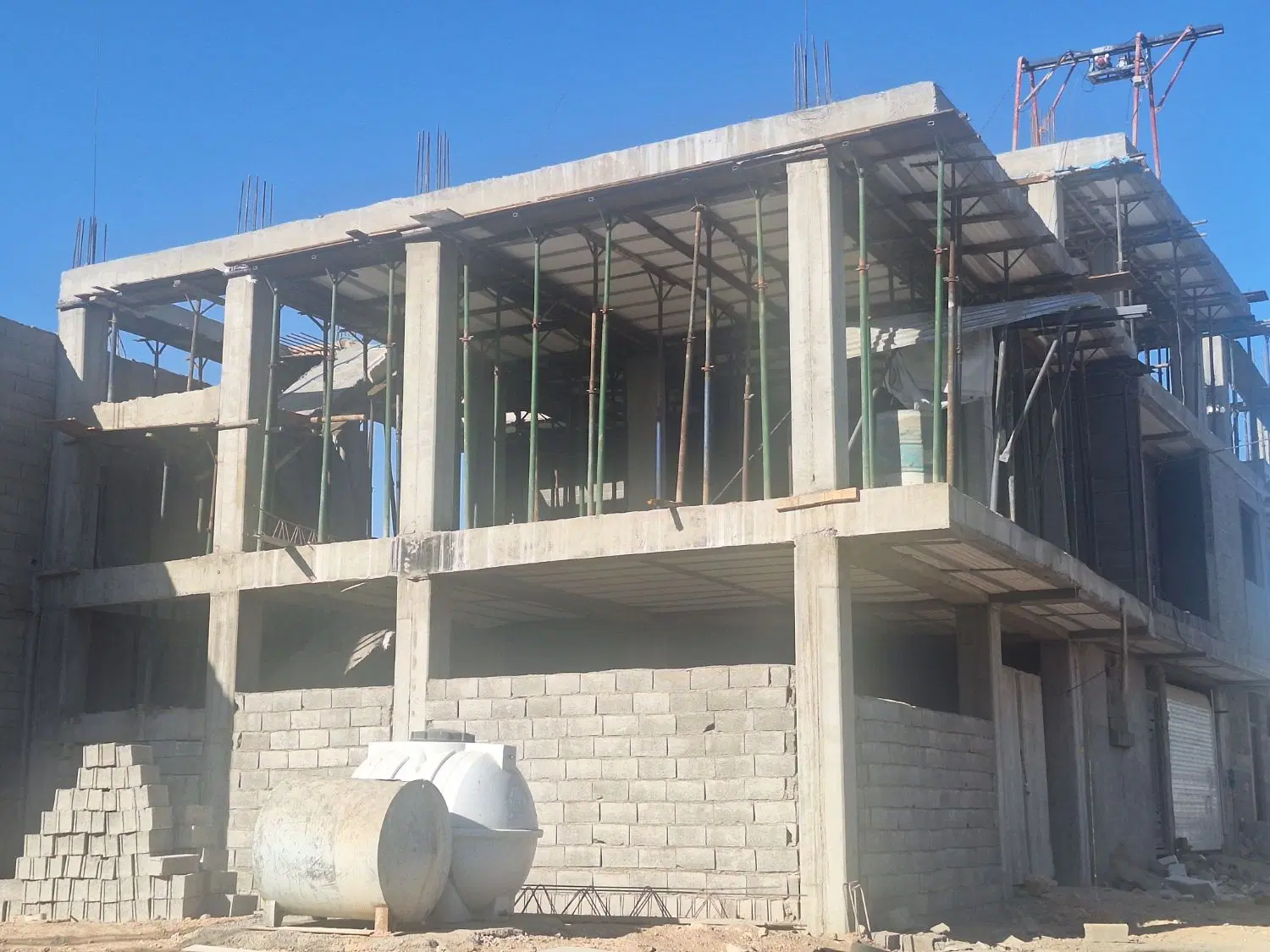 فروش واحد نیمه کاره