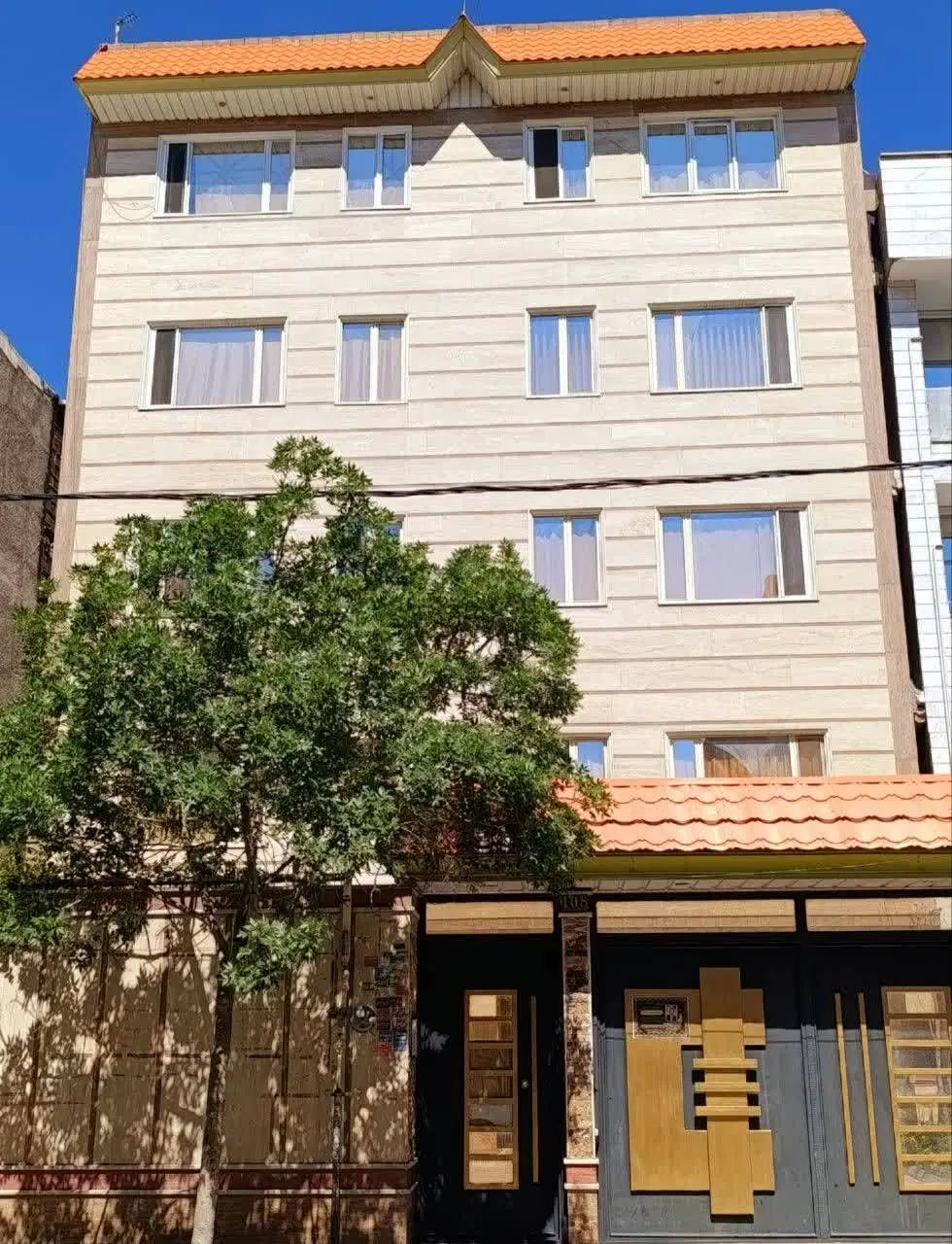 واحد ۹۲متری فول بهترین جای قائمیه
