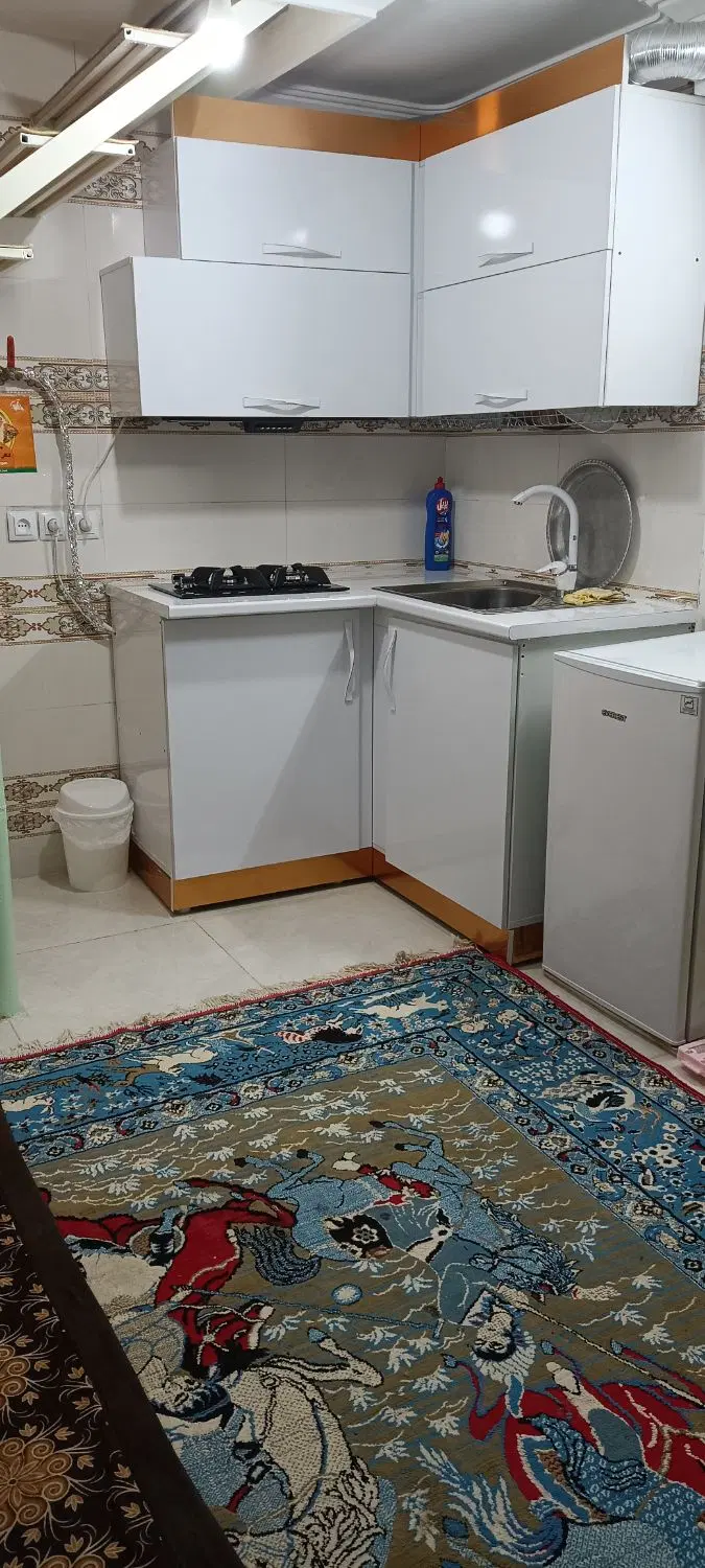 مبله ۳۰ متری فقط برای دونفر