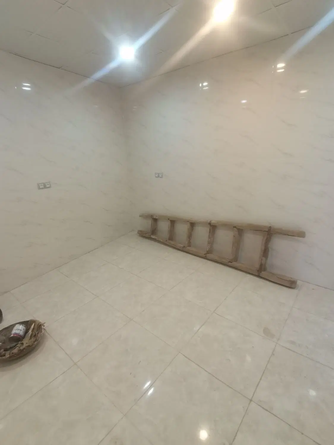 رهن و اجاره یک واحد تجاری