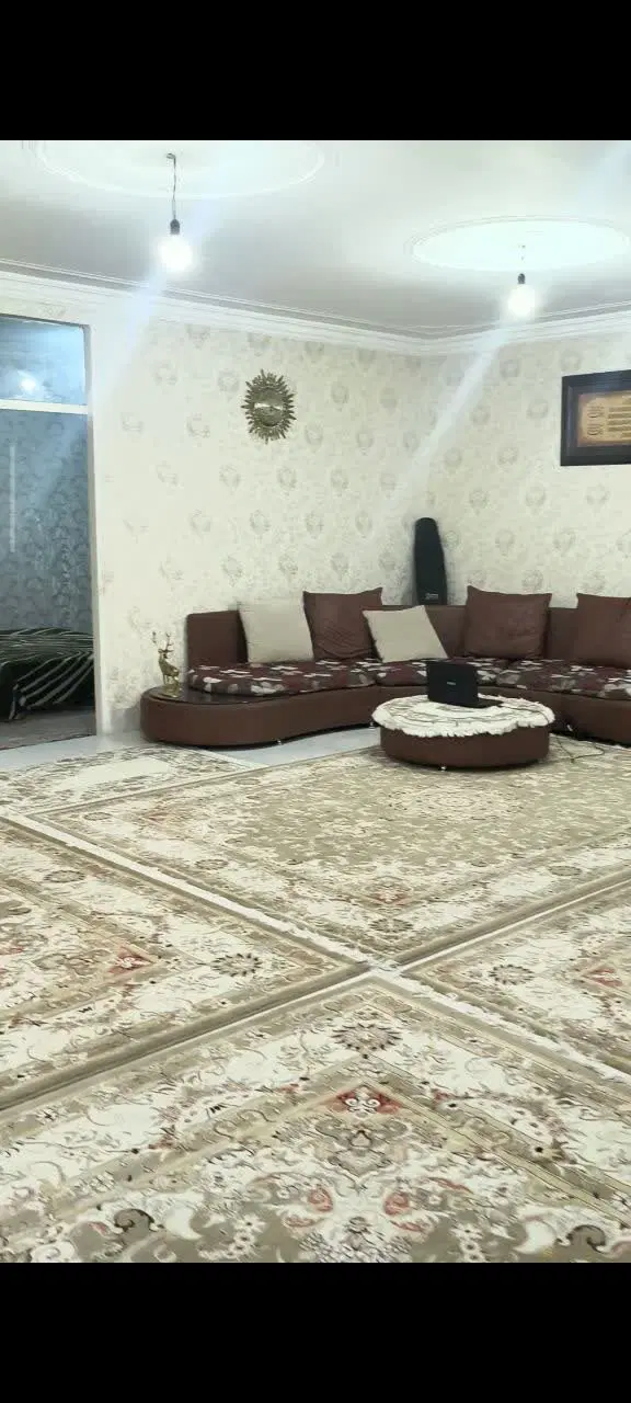 اجاره طبقه بالا گلشن سوم