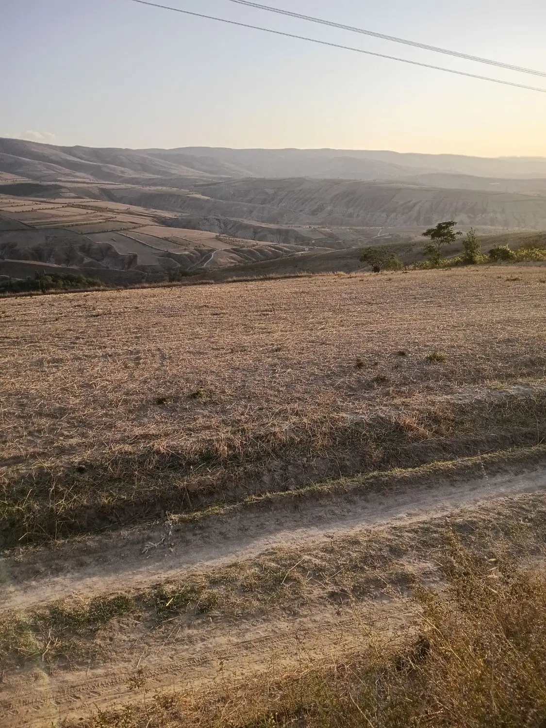 زمین ویلایی