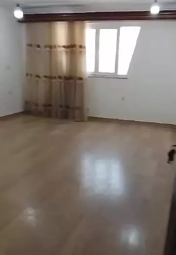 واحد ۱۱۰متری ۳خواب