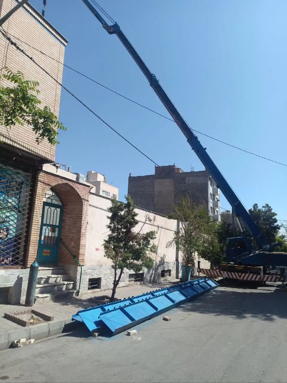 اجاره مغازه ۱۰۰متری