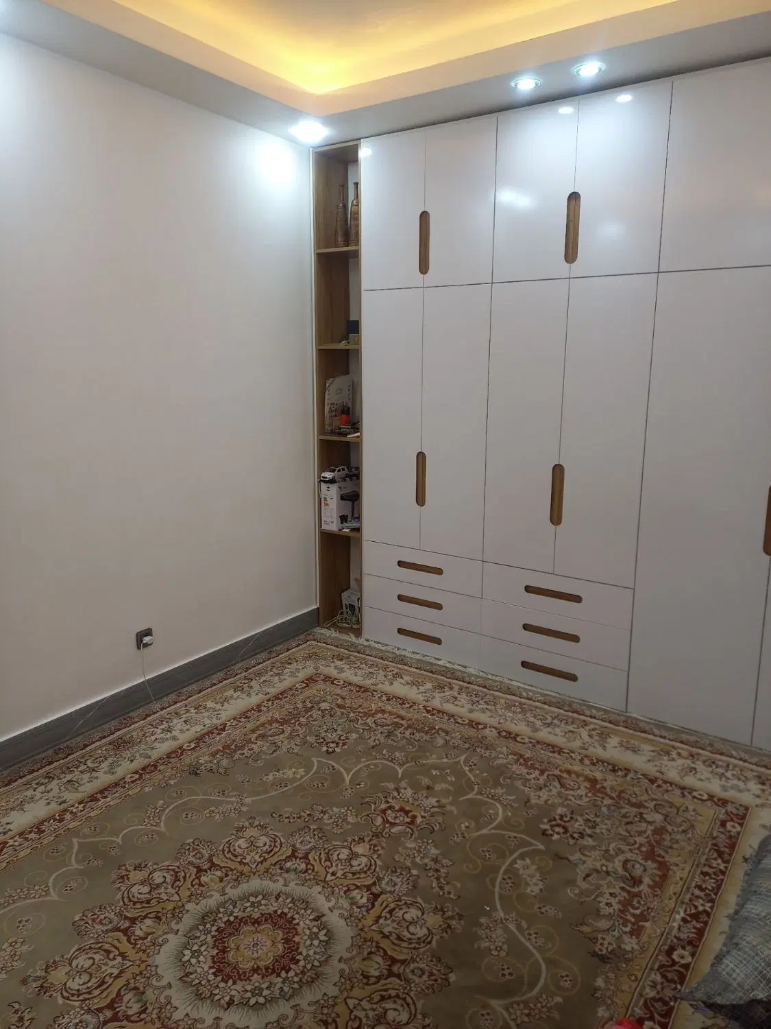 آپارتمان فول امکانات کلید اول شقایق