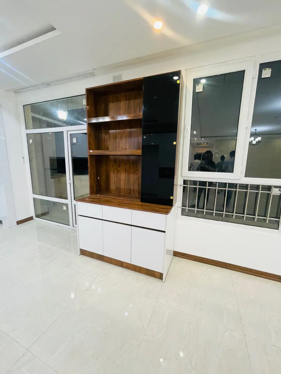 آپارتمان تکواحدی ۱۳۷ متر مروارید