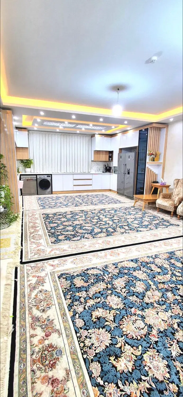 اپارتمان ۱۰۳ متری  دو واحدی کریم خان
