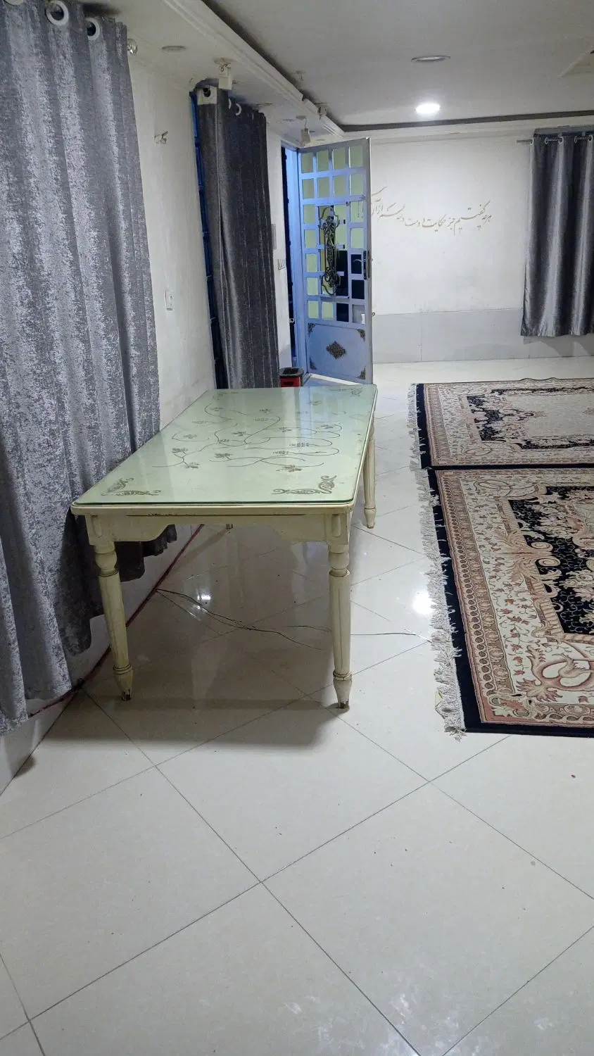 ۹۰متر طبقه سوم دوخواب