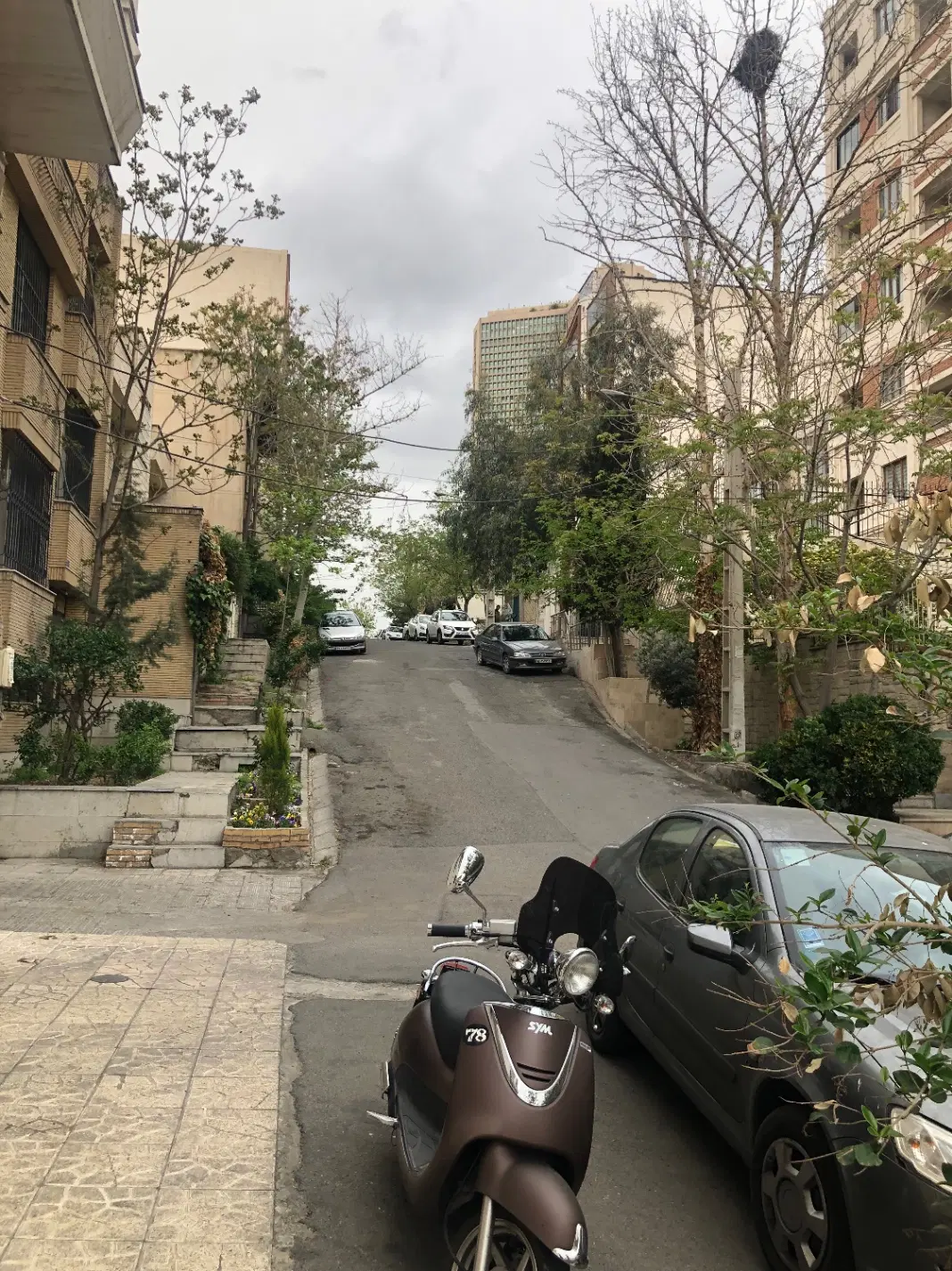 زمین بر بلوار امام خمینی،دوبر