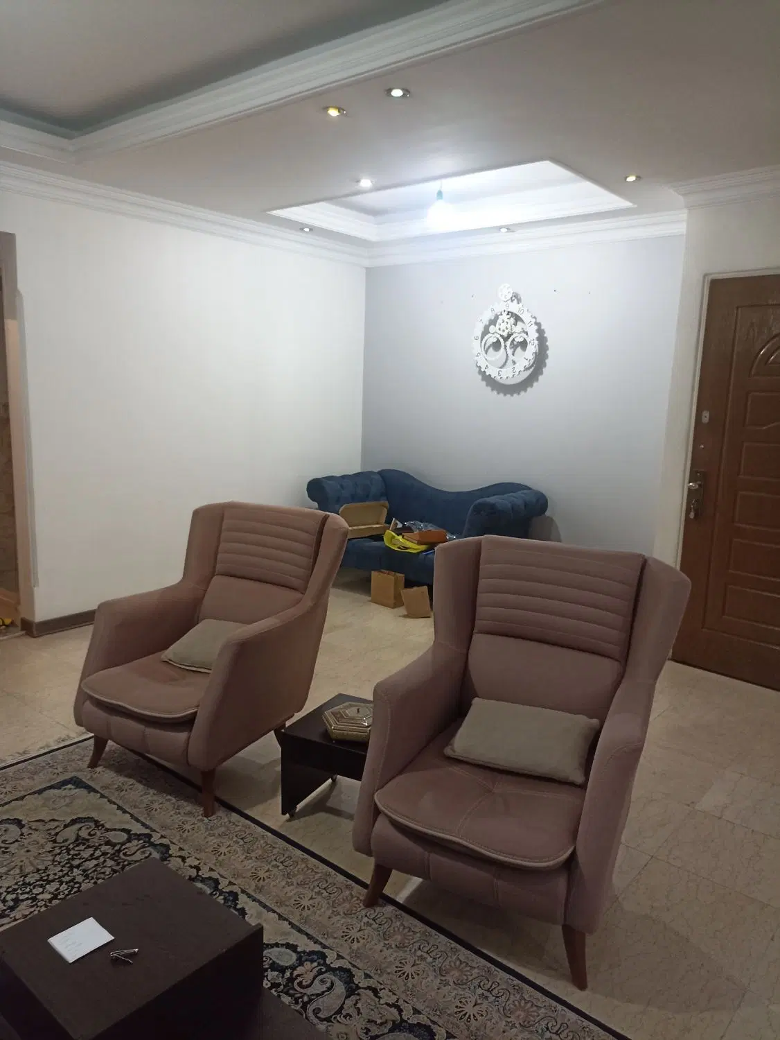 98متر_سالن پرده خور_چهارباغ شرقی