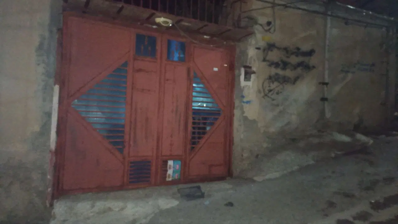 خانه فروش شبرنگ