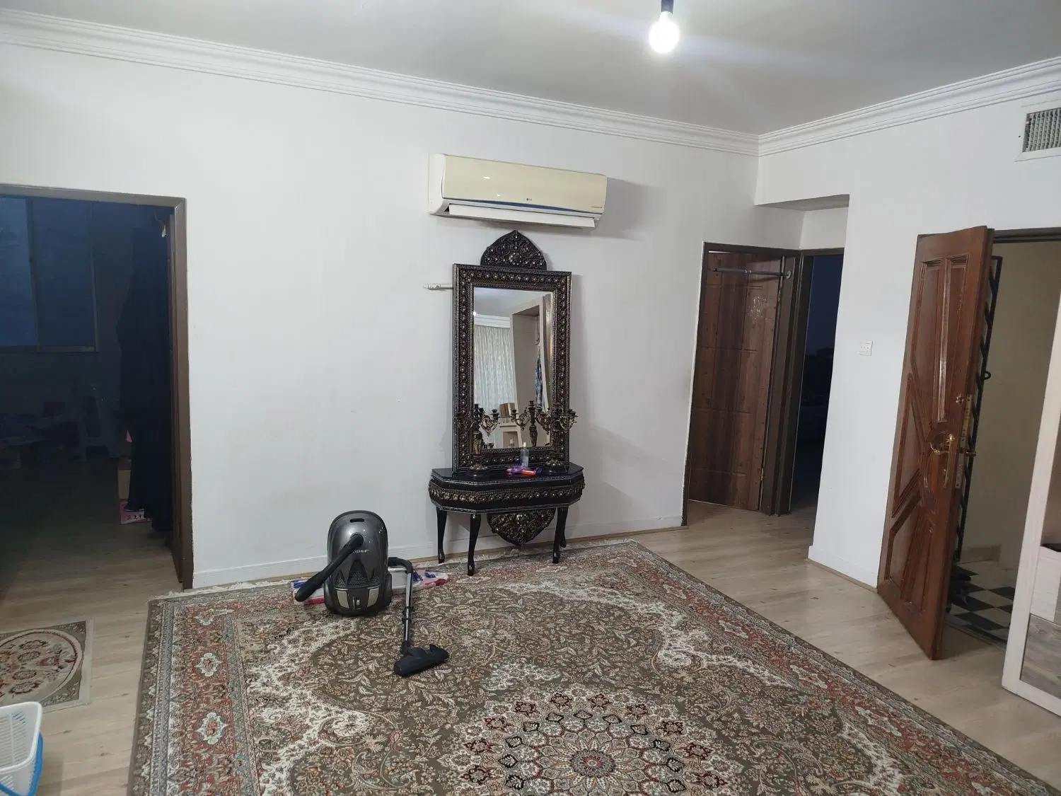 رهن و اجاره آپارتمان ناصرخسرو
