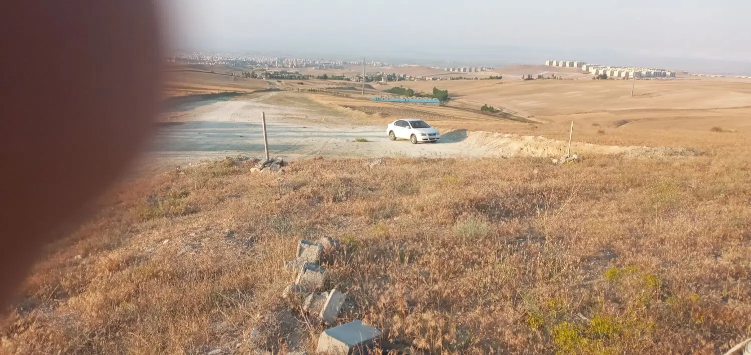 زمین بنوشه دره