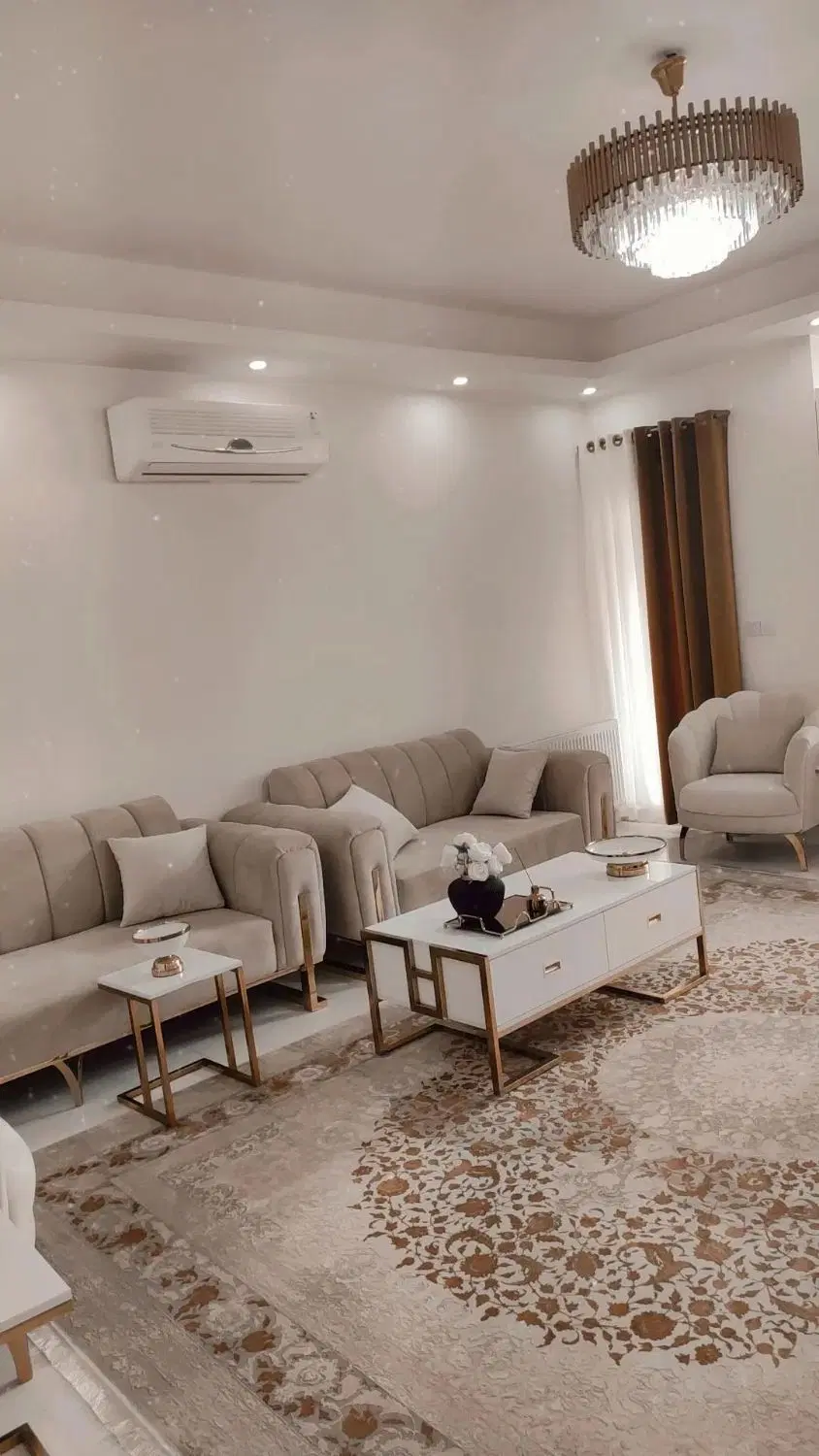 آپارتمان دلباز و دنج