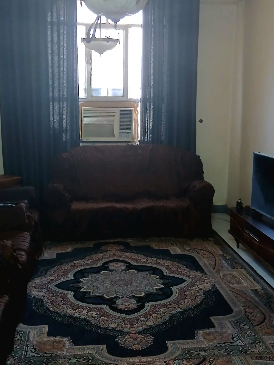 واحد ۷۰ متری _دوخوابه_همکف