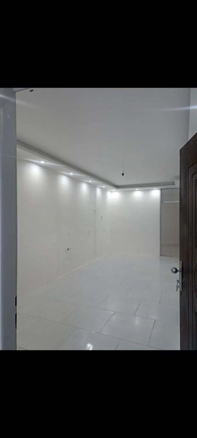 اجاره طبقه همکف ۲ خوابه