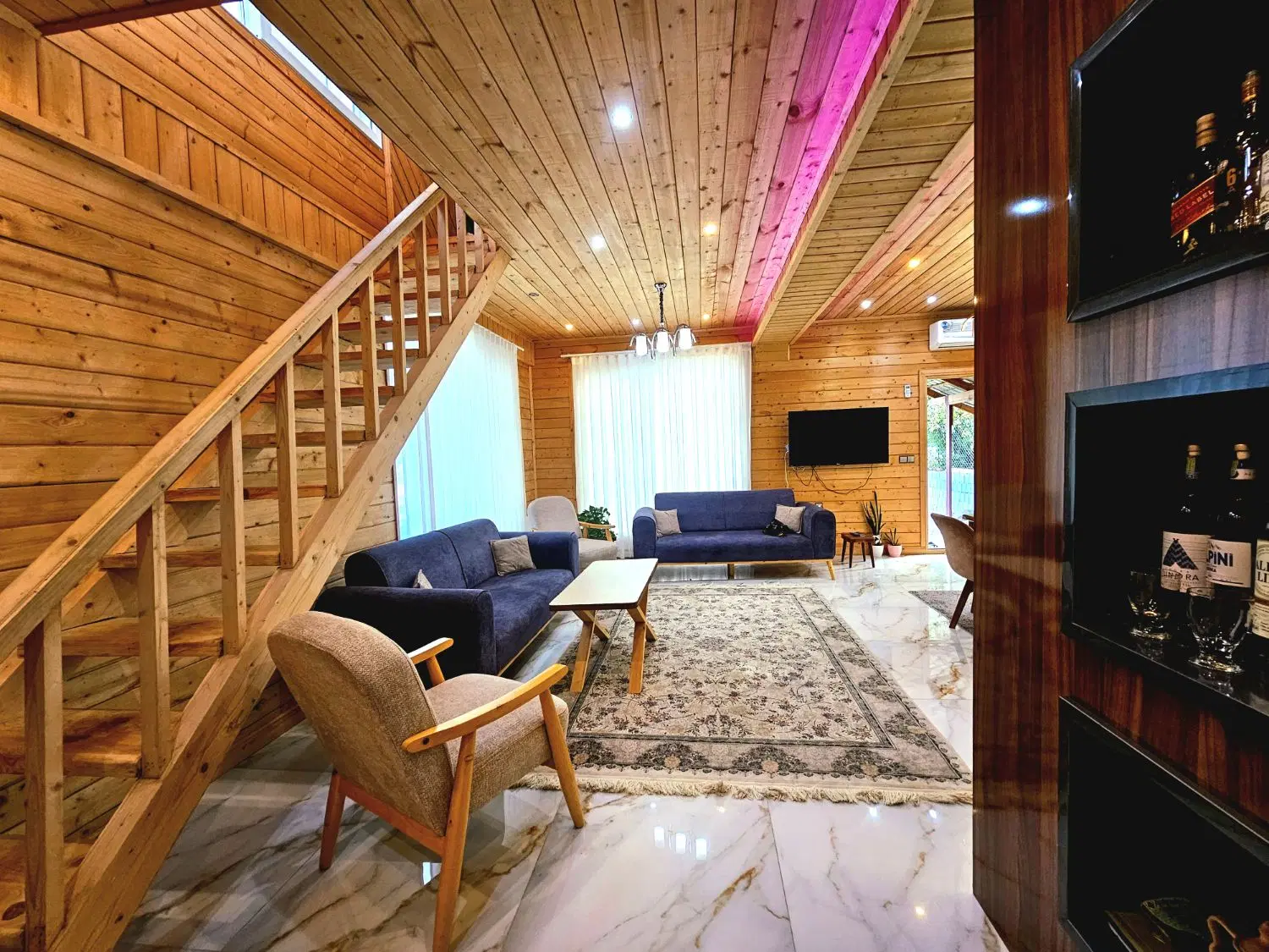 اجاره ویلا چوبی نوساز جکوزی دار