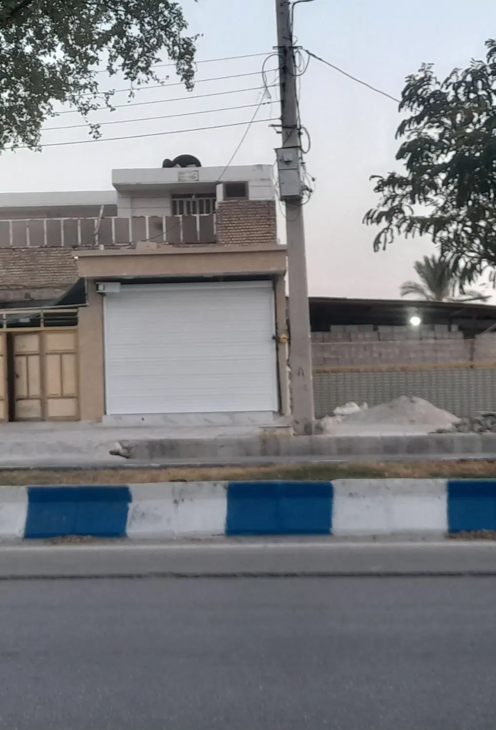 یک باب مغازه اجاره داده میشود