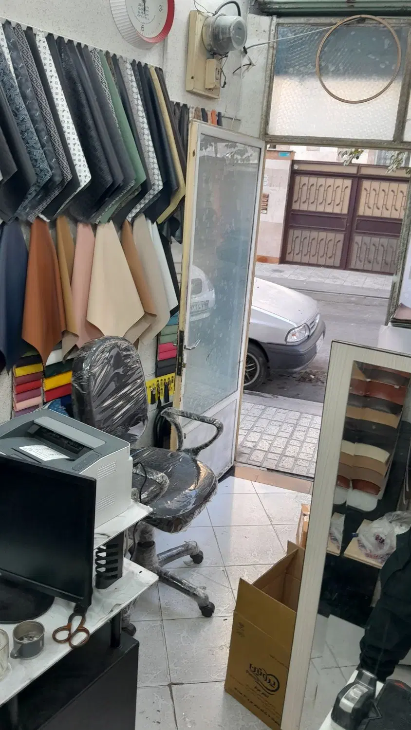 اجاره مغازه ۱۲متری واقع در شهرک رضویه کوچه ضابطی