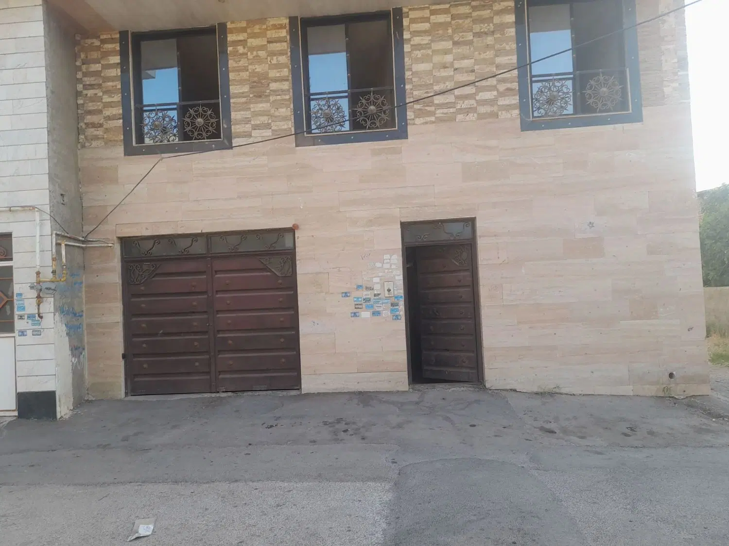 دوطبقه  باپیلوت ۱۳۷ متر