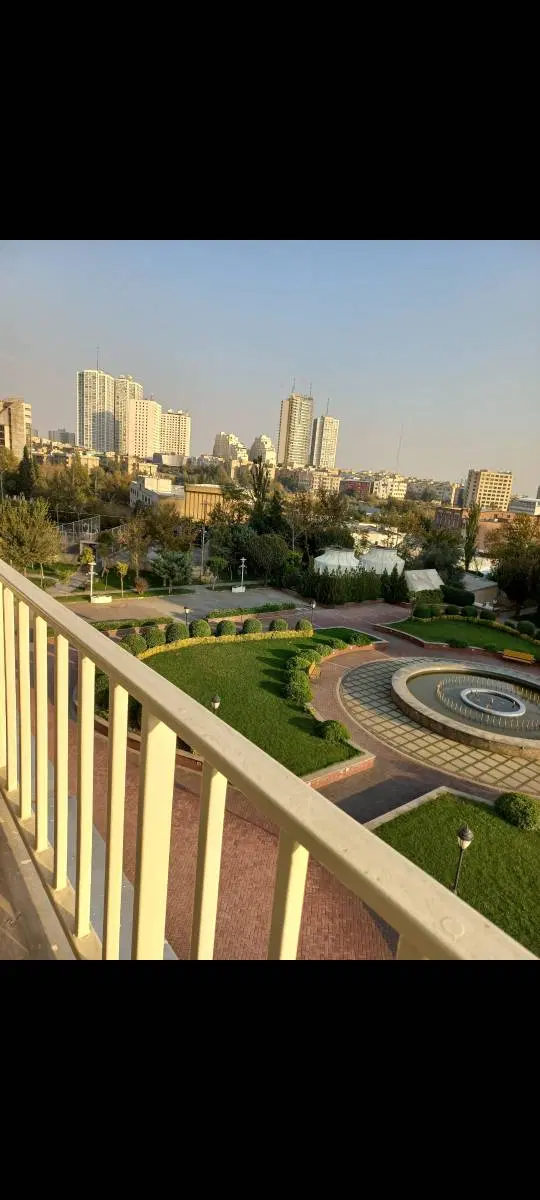 205متر کلنگی با جواز 5طبقه _شهرک غرب